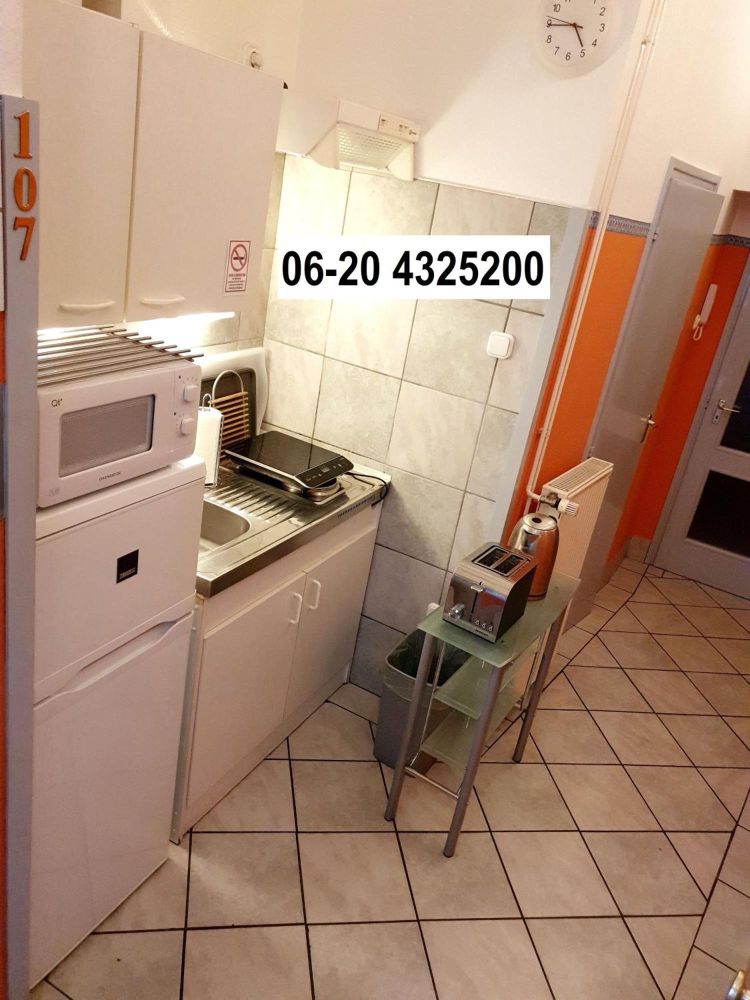 Apartment In The Center Of Budapest -Free Garage Parking Екстериор снимка