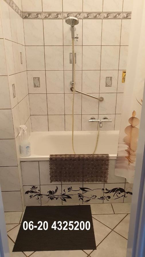 Apartment In The Center Of Budapest -Free Garage Parking Екстериор снимка