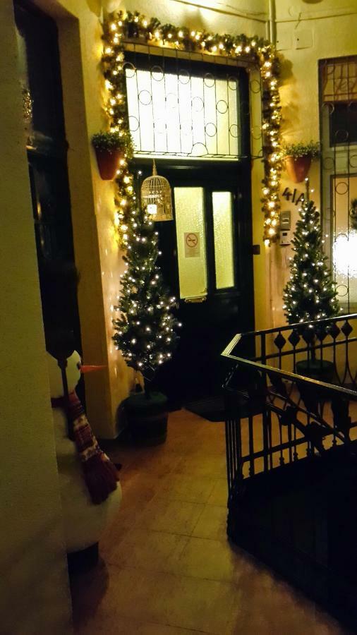 Apartment In The Center Of Budapest -Free Garage Parking Екстериор снимка